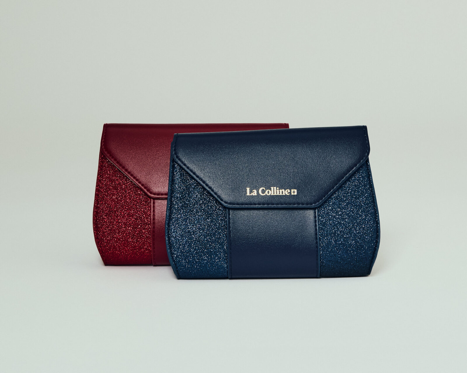 La Colline, Pochettes
